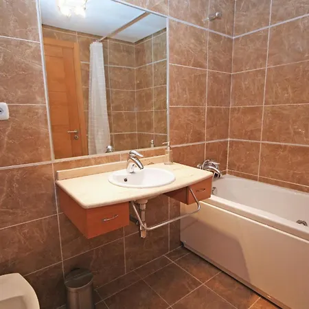 Apartment Amazing In With Sauna Estepona
